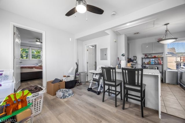37 Harris St, Haledon Boro, NJ 07508