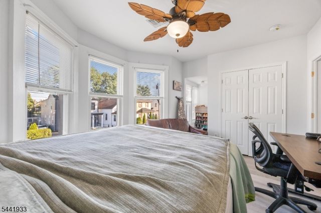 37 Harris St, Haledon Boro, NJ 07508