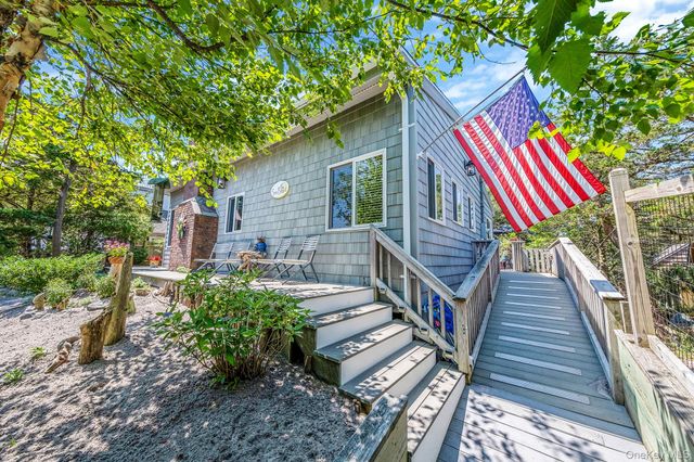 70 Bungalow Walk, Ocean Beach, NY 11770