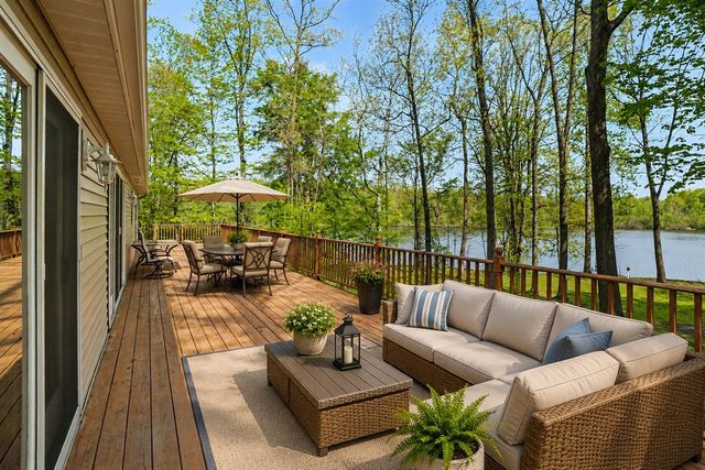 32058 County Road 687, Bangor, MI 49013