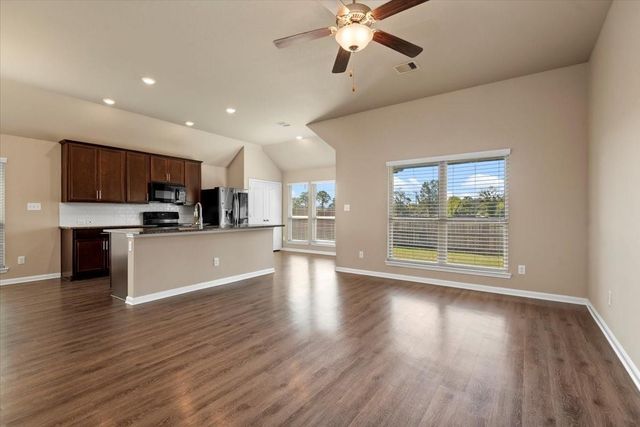 119 Brocks Lane, Montgomery, TX 77356