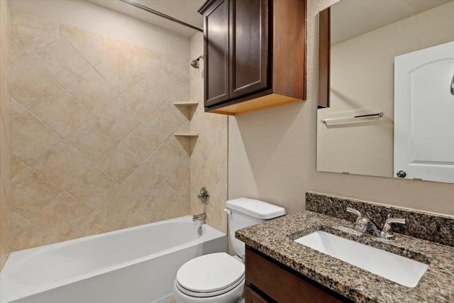 119 Brocks Lane, Montgomery, TX 77356