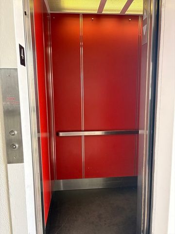 345 Harvard St 4E, Cambridge, MA 02138
