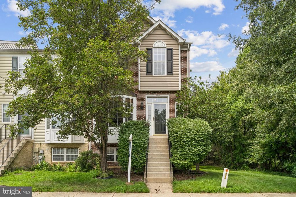 1000 CHILMARK CT, Crofton, MD 21114
