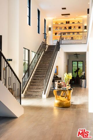 1281 Stone Canyon Road, Los Angeles, CA 90077