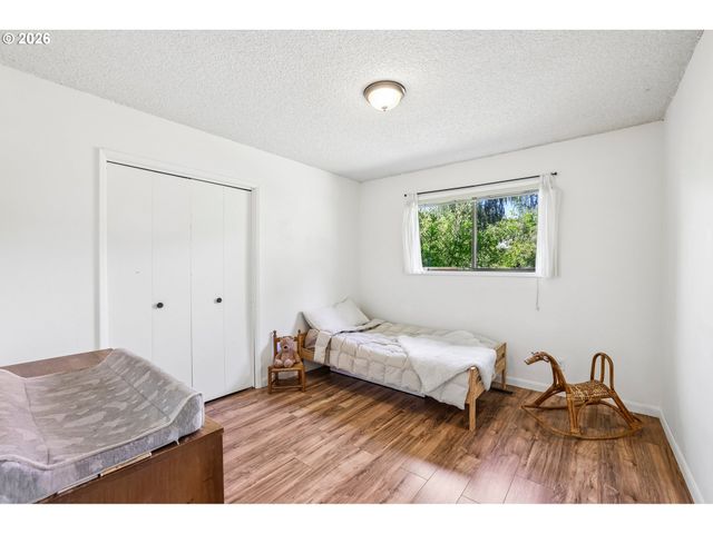 910 Se STOREY St, Mc Minnville, OR 97128