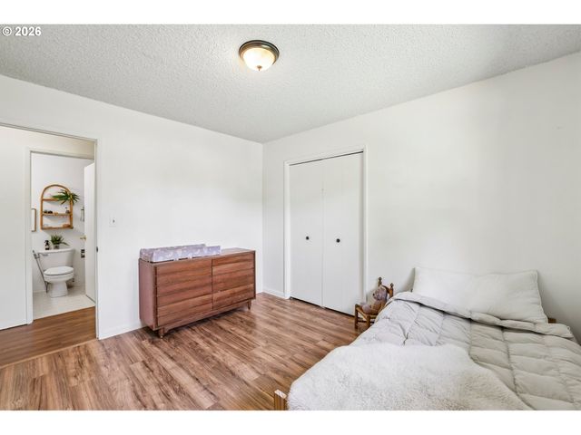 910 Se STOREY St, Mc Minnville, OR 97128