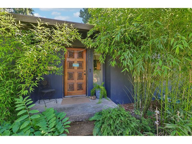 910 Se STOREY St, Mc Minnville, OR 97128