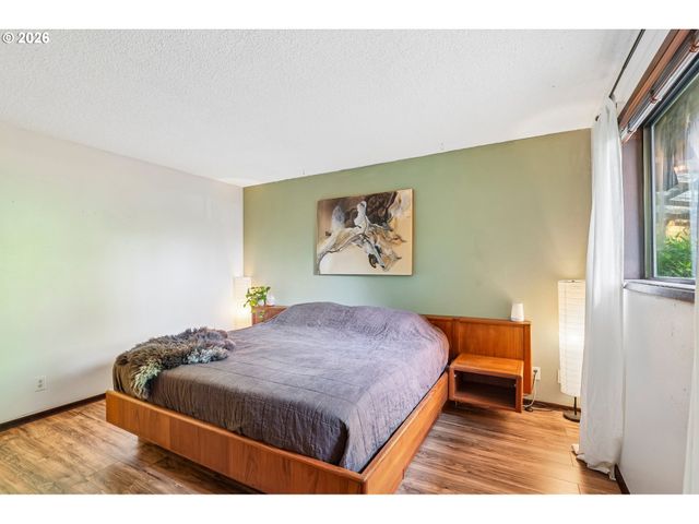 910 Se STOREY St, Mc Minnville, OR 97128