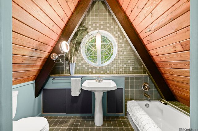 12485 Dogwood Rd, St Francisville, LA 70775