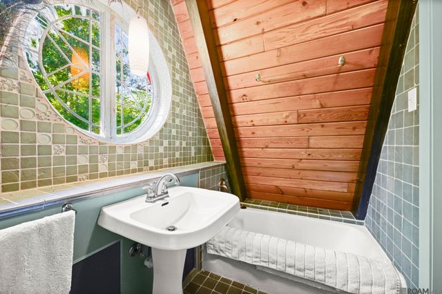 12485 Dogwood Rd, St Francisville, LA 70775