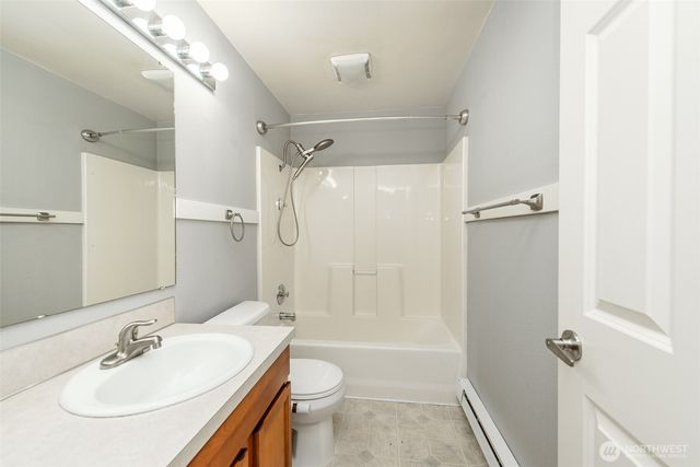 1225 W 17th St, Port Angeles, WA 98363