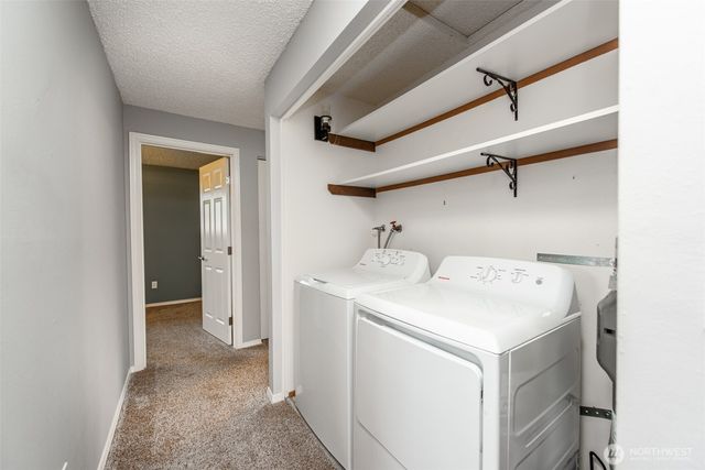 1225 W 17th St, Port Angeles, WA 98363