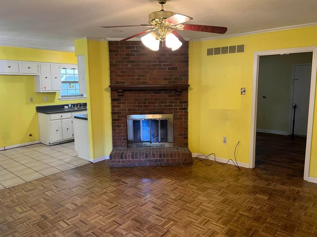 3956 LAURELHILL LN, Bartlett, TN 38135