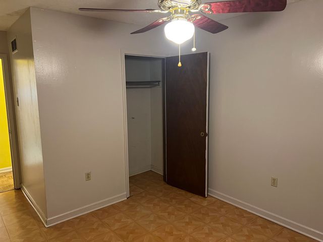 3956 LAURELHILL LN, Bartlett, TN 38135