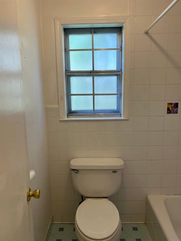 3956 LAURELHILL LN, Bartlett, TN 38135