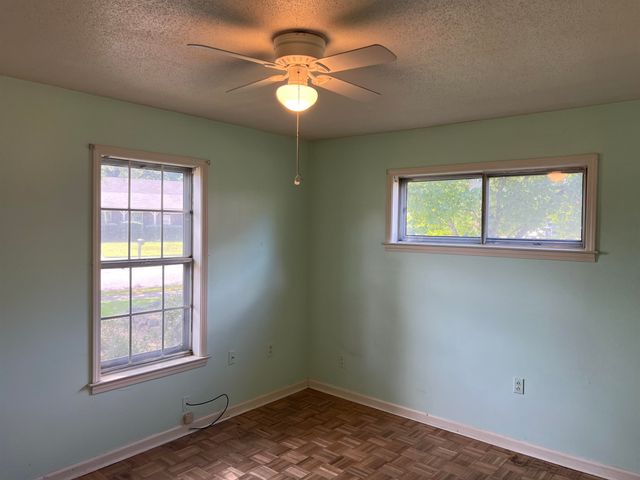 3956 LAURELHILL LN, Bartlett, TN 38135