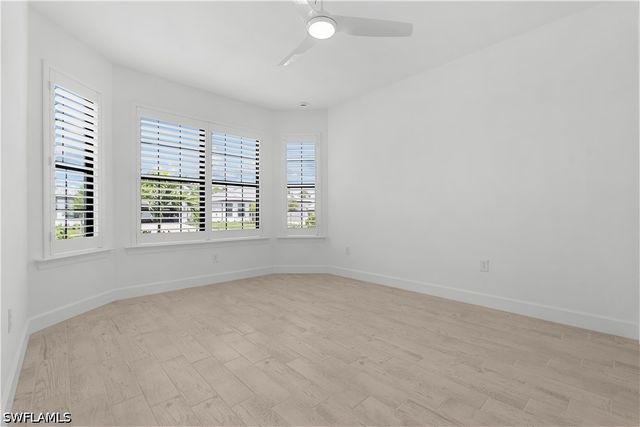 2104 Freemont WAY, Naples, FL 34120