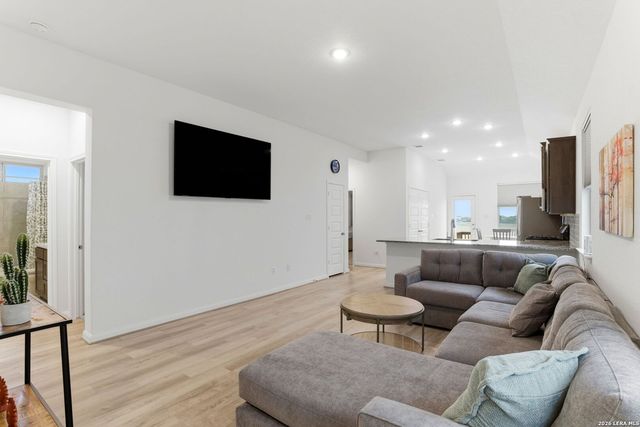 9532 Griffith Run, Converse, TX 78109