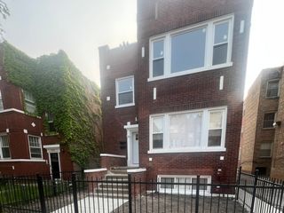 10914 S Vernon Avenue, Chicago, IL 60628