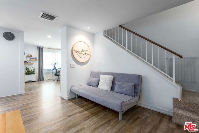 5848 Canterbury Drive, Culver City, CA 90230