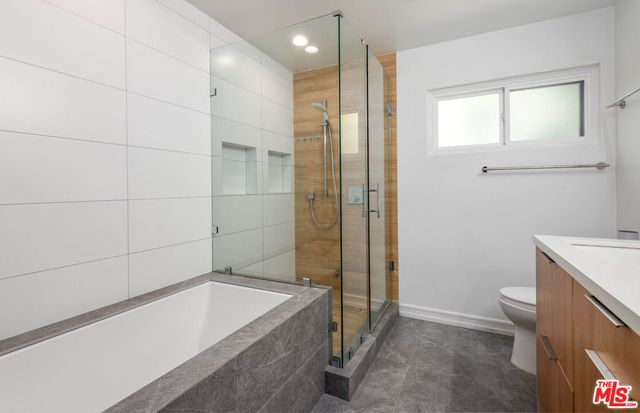 5848 Canterbury Drive, Culver City, CA 90230