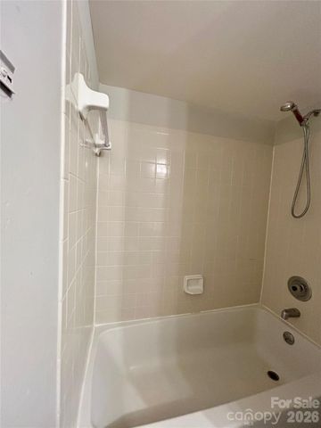 9521 Shannon Green Drive C, Charlotte, NC 28213