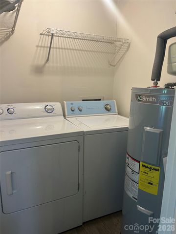 9521 Shannon Green Drive C, Charlotte, NC 28213