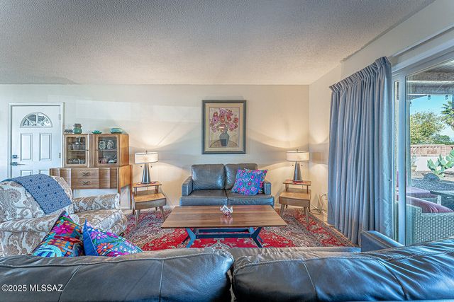 135 E Verde Vista, Green Valley, AZ 85614