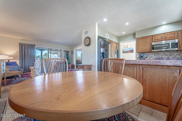 135 E Verde Vista, Green Valley, AZ 85614