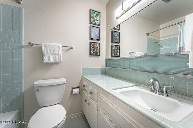 135 E Verde Vista, Green Valley, AZ 85614