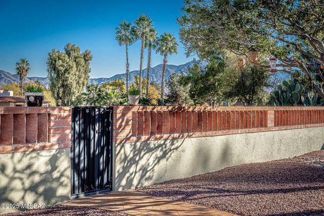 135 E Verde Vista, Green Valley, AZ 85614