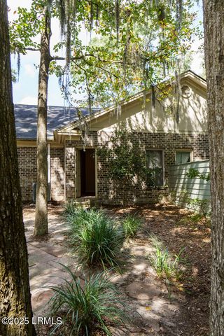 2676 Joshua Circle, Beaufort, SC 29902