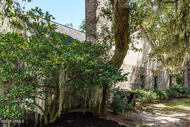 2676 Joshua Circle, Beaufort, SC 29902