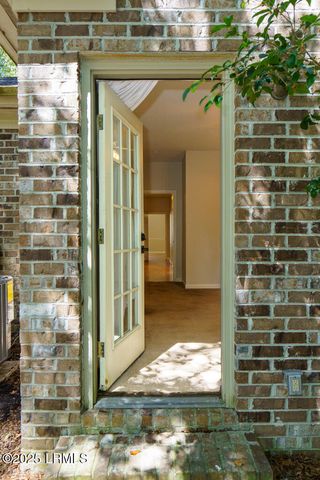 2676 Joshua Circle, Beaufort, SC 29902