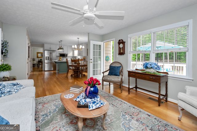 405 Ridgemont Dr No Street Suffix, Fayetteville, GA 30215