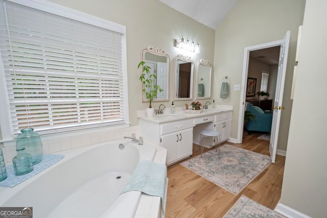 405 Ridgemont Dr No Street Suffix, Fayetteville, GA 30215
