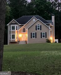 405 Ridgemont Dr No Street Suffix, Fayetteville, GA 30215
