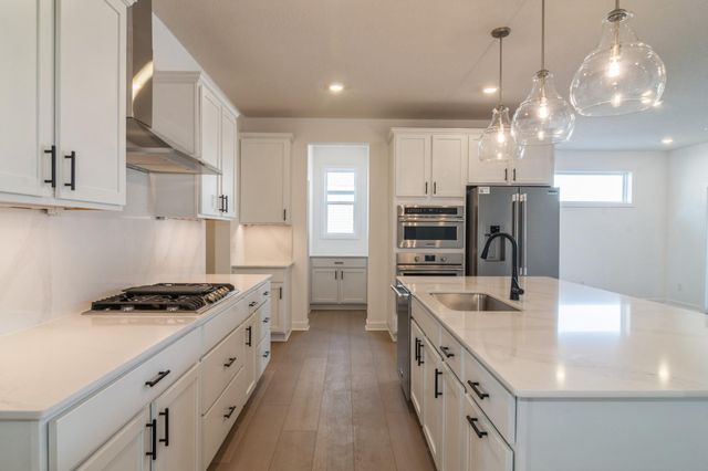 7641 Swan Street, Lino Lakes, MN 55038