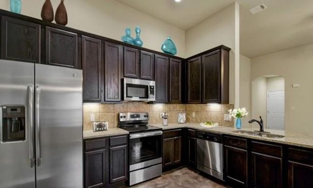 337 Emma DR 337, New Braunfels, TX 78130