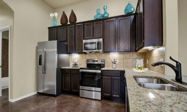 337 Emma DR 337, New Braunfels, TX 78130
