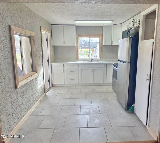 9325 E CORNVILLE Road, Cornville, AZ 86325