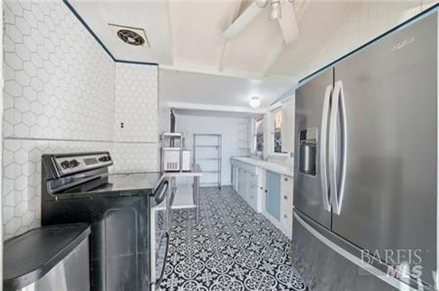 12140 E Highway 20 Hwy, Clearlake Oaks, CA 95423