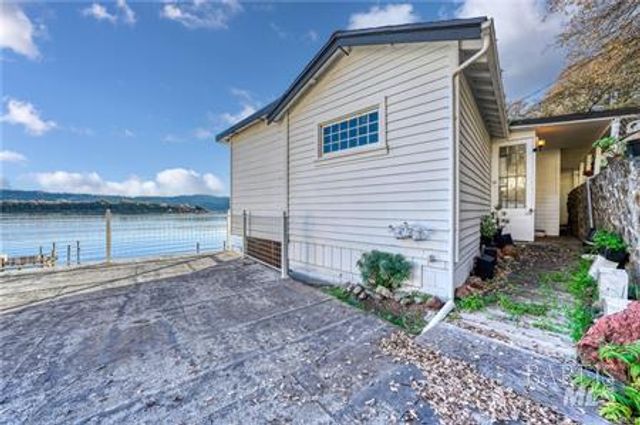 12140 E Highway 20 Hwy, Clearlake Oaks, CA 95423