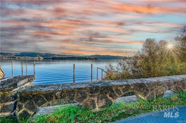 12140 E Highway 20 Hwy, Clearlake Oaks, CA 95423