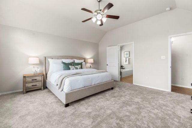 2707 Oak Pass Court, Conroe, TX 77385