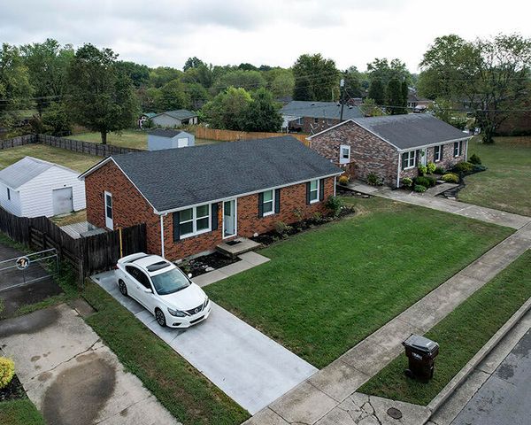 709 Hickory Hill Drive, Nicholasville, KY 40356