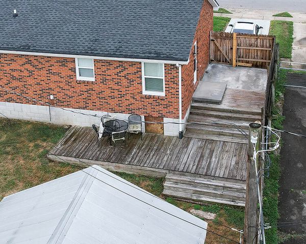 709 Hickory Hill Drive, Nicholasville, KY 40356