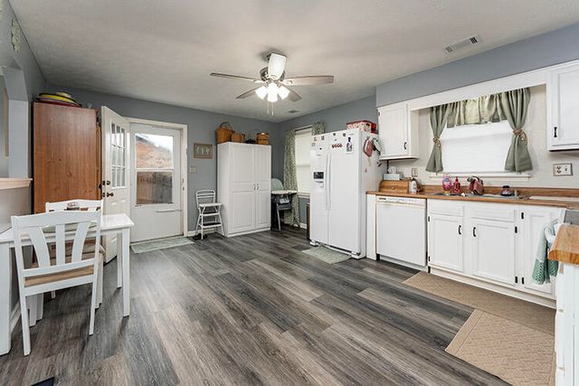 709 Hickory Hill Drive, Nicholasville, KY 40356