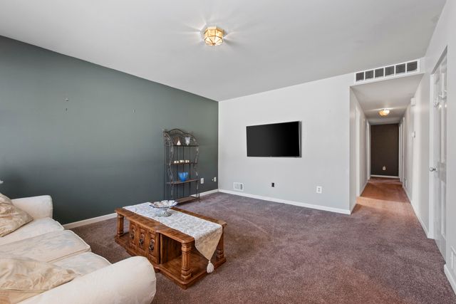 27463 Delton Street, Madison Heights, MI 48071